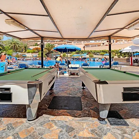 Castle Harbour * 로스크리스티아노스