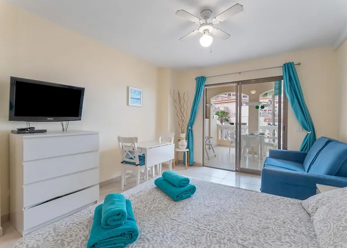 Castle Harbour Los Cristianos