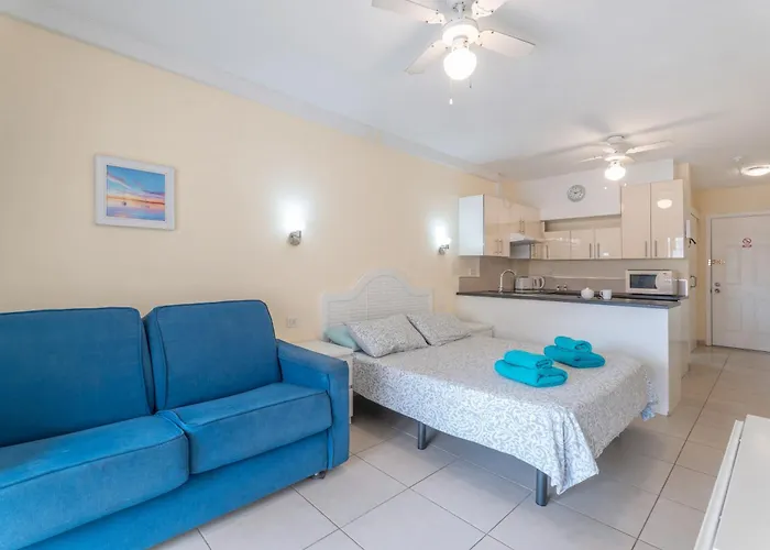 Castle Harbour Los Cristianos